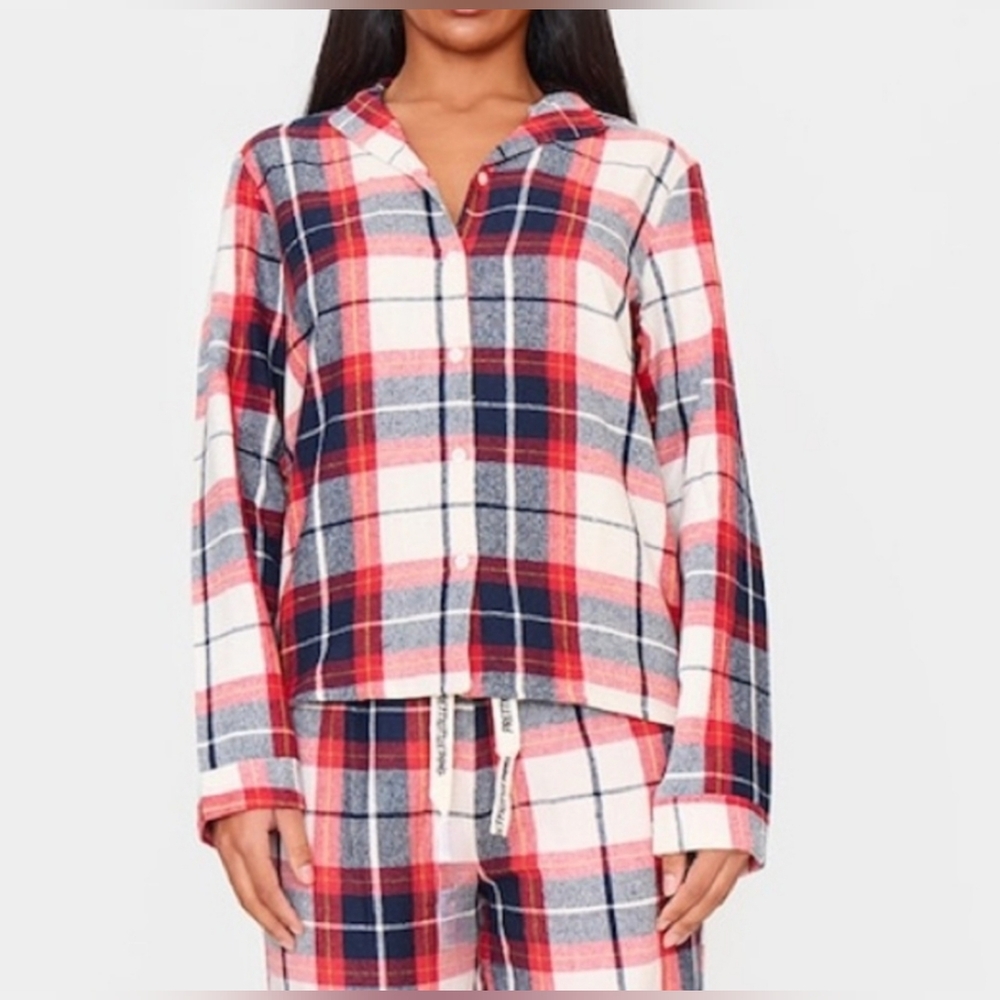 Pretty Little Thing NWT Navy Red Plaid Flannel Size XL Pajama Top Button Front